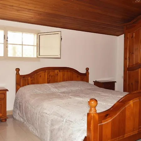Family With Large Terrace Close To The Airport *