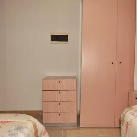 Apartament Family With Large Terrace Close To The Airport